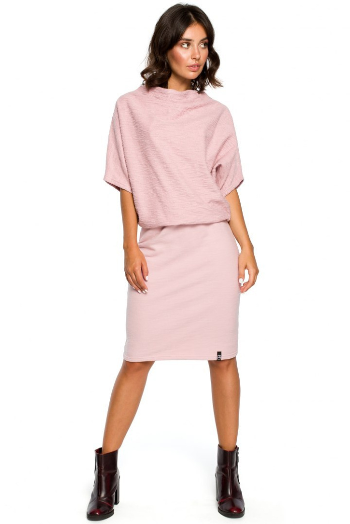 Sukienka midi - Ołówkowy dół - pudrowa